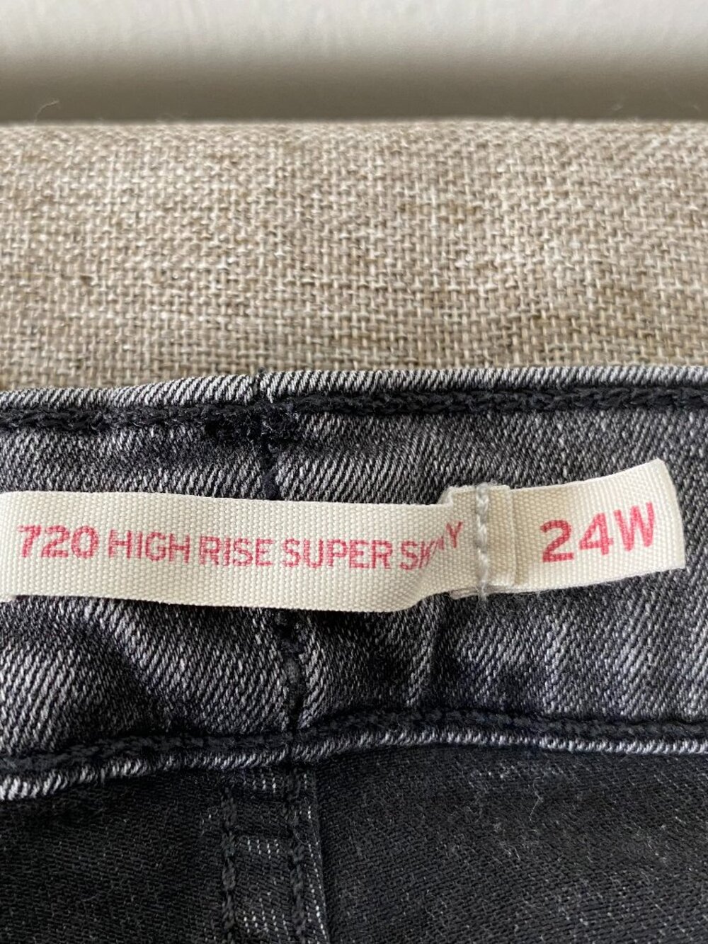 Levi's 720 Super Skinny Denim Jeans Women's 24W High Rise Gray Casual Pants - Picture 5 of 16